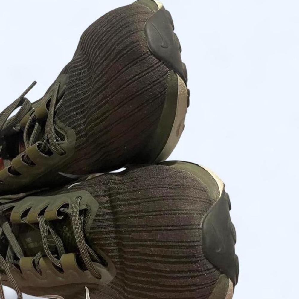 Nike Air Winflo 9 running shoes size 11 in the Sequoia Cargo Khaki colorway - Picture 5 of 8